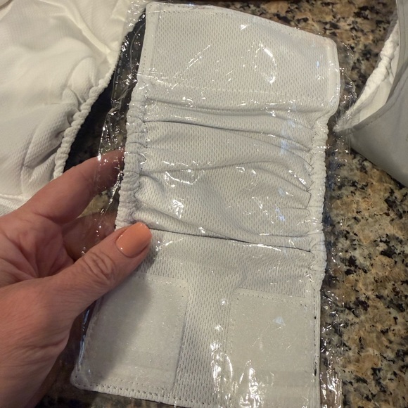 Pet Parents Washable Dog Diapers Size M – 3 Pack + Inserts | Black Gray Brown - Picture 5 of 9